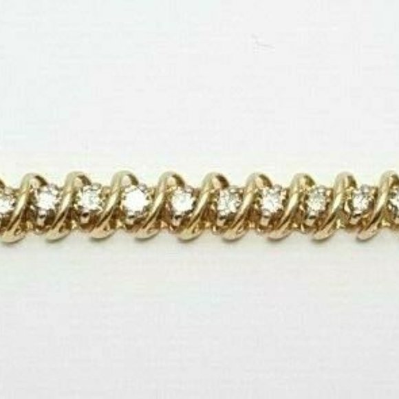 Elegant 14K Karat Yellow Gold Designer Link Tennis Bracelet With Diamonds - Picture 9 of 12